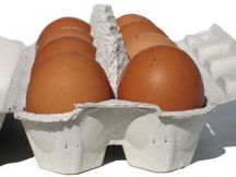 eggs-carton-2-1070358-m